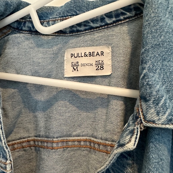 Pull & Bear denim jacket 🧥 - Picture 2 of 3